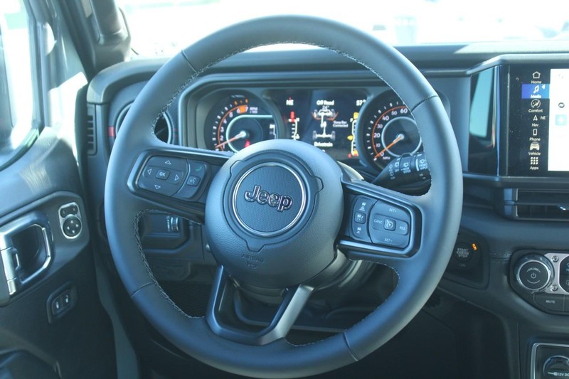 Jeep Wrangler Vehicle Image 06