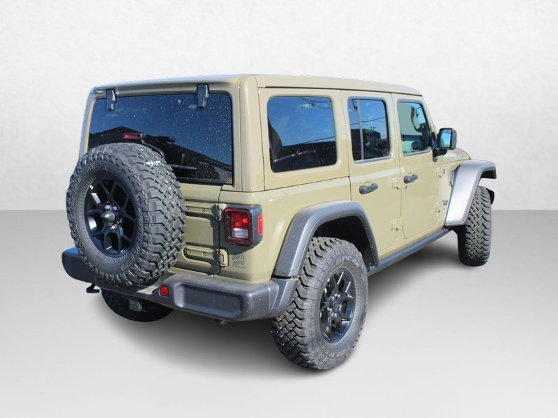 Jeep Wrangler Vehicle Image 03