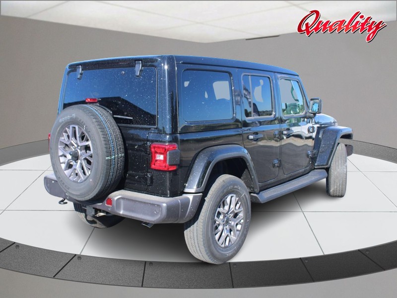 Jeep Wrangler Vehicle Image 03