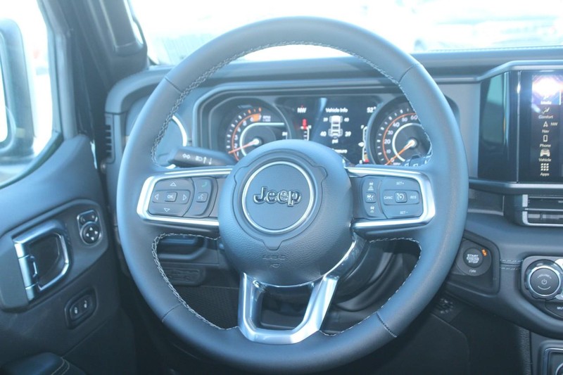 Jeep Wrangler Vehicle Image 06