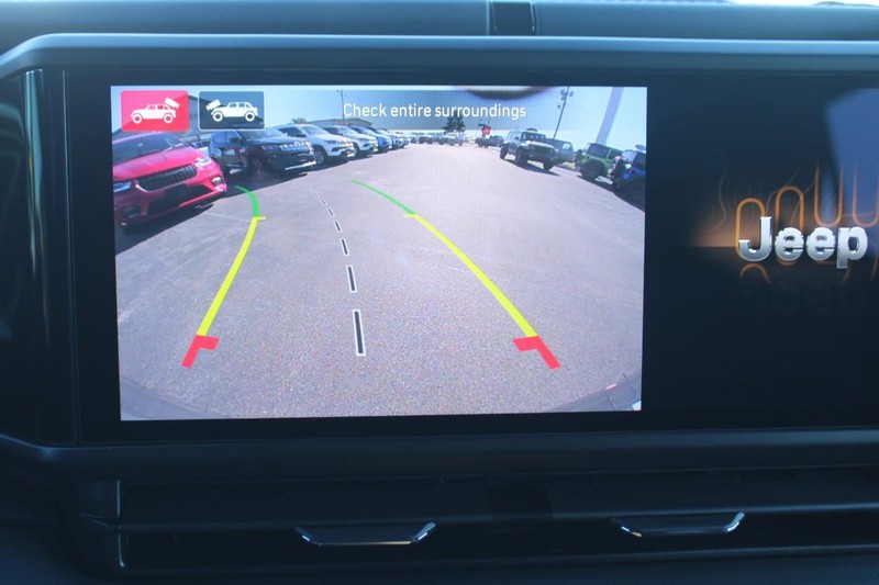 Jeep Wrangler Vehicle Image 10