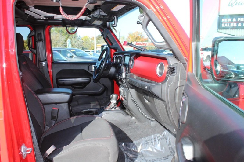 Jeep Wrangler Unlimited Vehicle Image 11