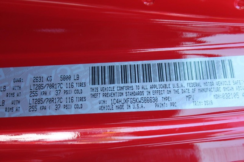 Jeep Wrangler Unlimited Vehicle Image 17