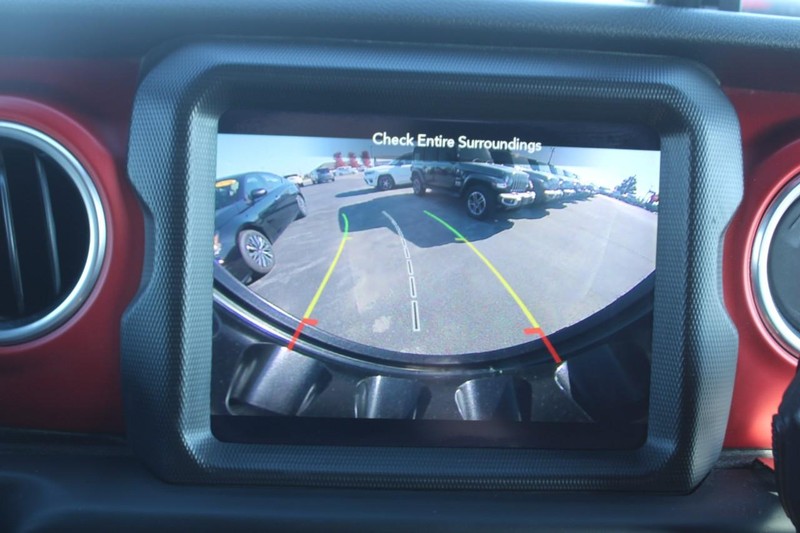 Jeep Wrangler Unlimited Vehicle Image 21