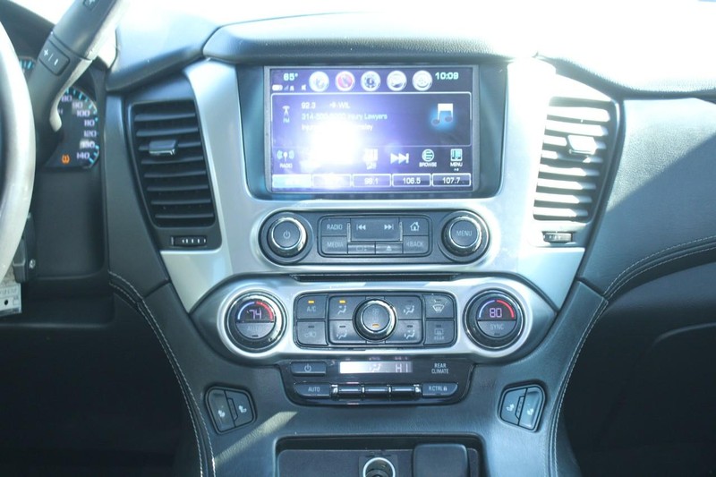 Chevrolet Tahoe Vehicle Full-screen Gallery Image 16