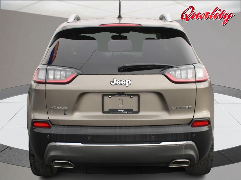 Jeep Cherokee Vehicle Image 04