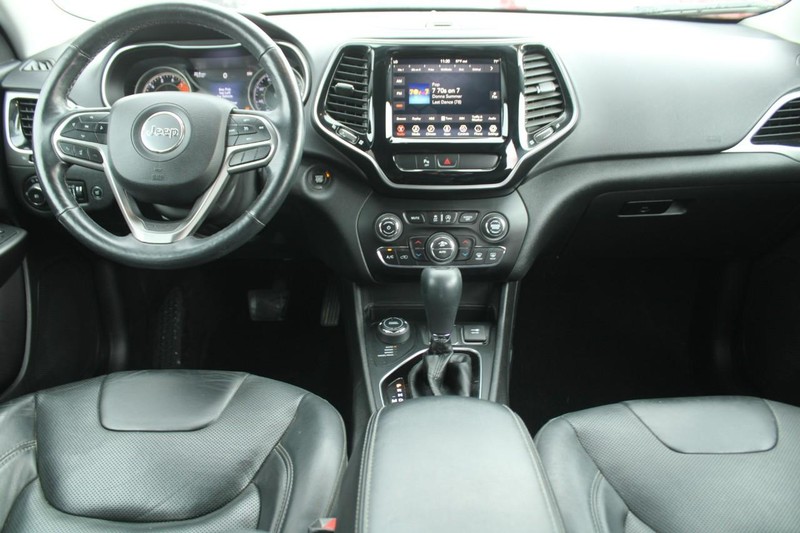 Jeep Cherokee Vehicle Image 13