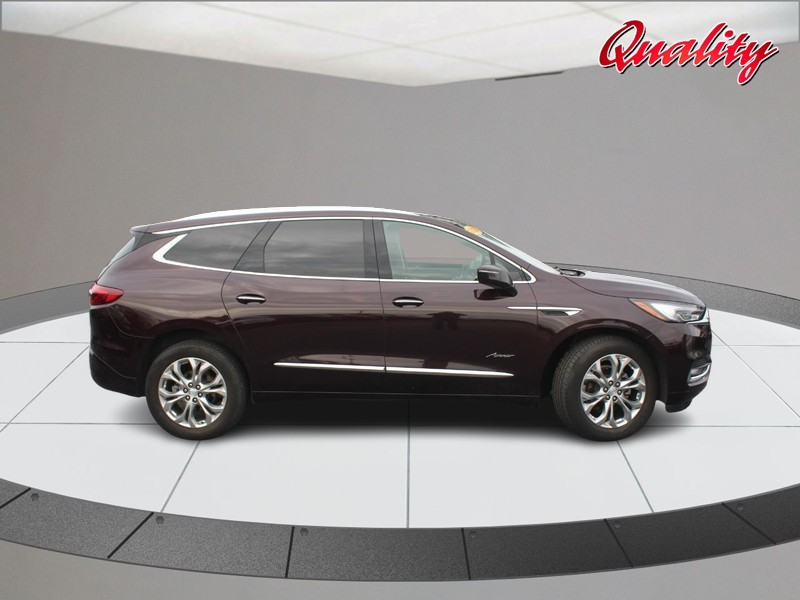 Buick Enclave Vehicle Image 02