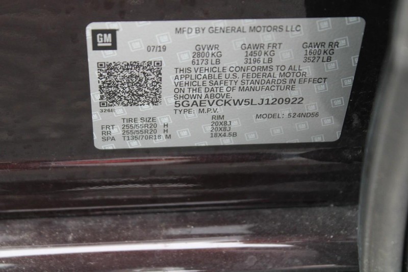 Buick Enclave Vehicle Image 17