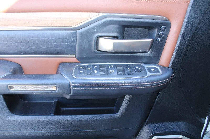 Ram 2500 Vehicle Image 09