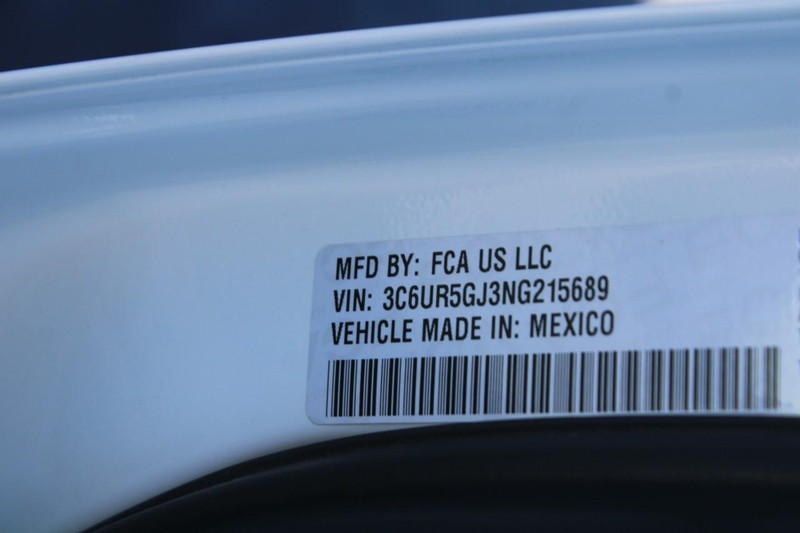 Ram 2500 Vehicle Image 17