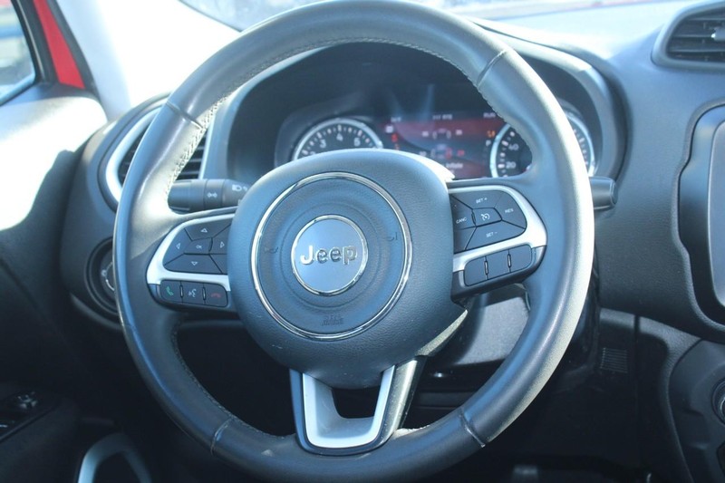 Jeep Renegade Vehicle Image 14