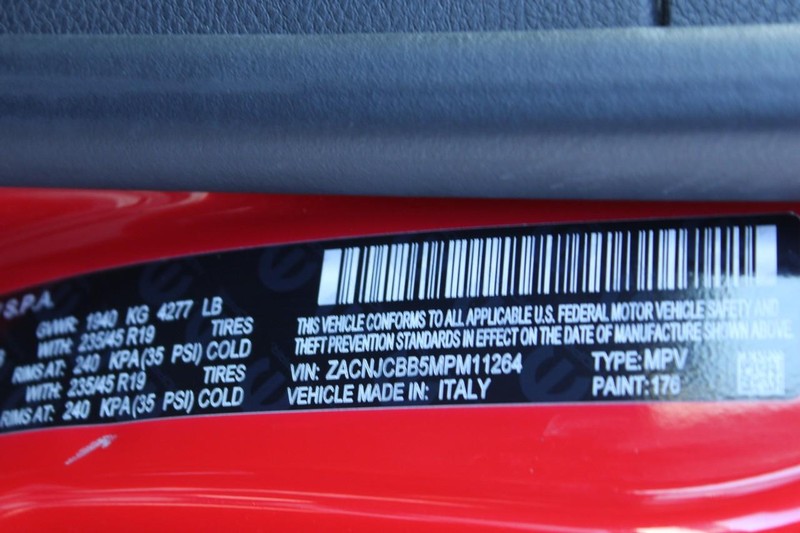 Jeep Renegade Vehicle Image 17