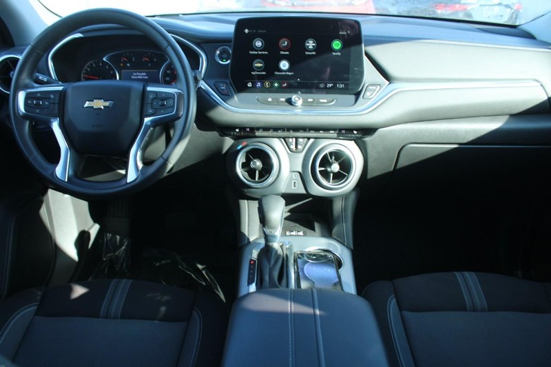 Chevrolet Blazer Vehicle Image 13