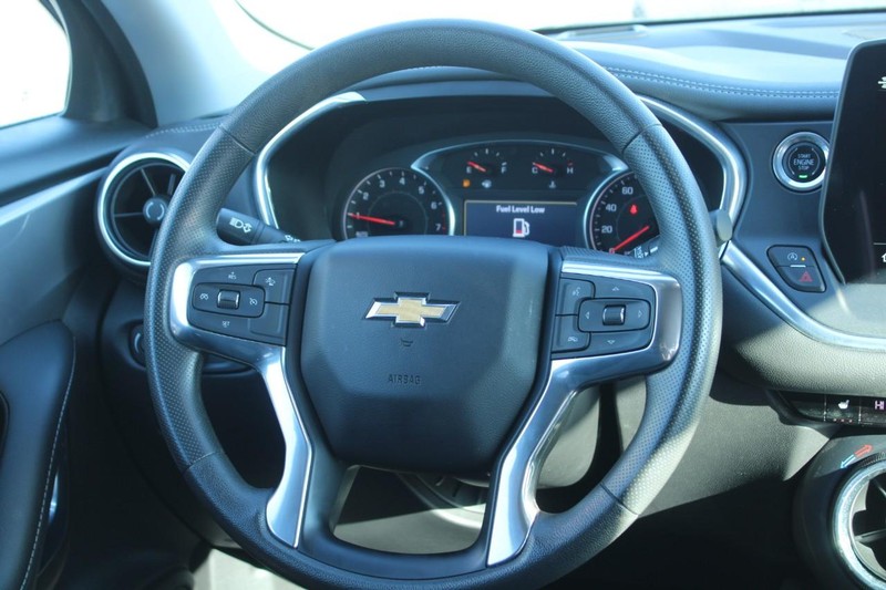 Chevrolet Blazer Vehicle Image 14