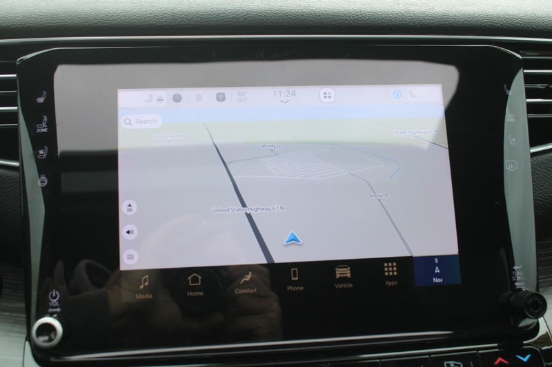 Jeep Wagoneer Vehicle Image 20