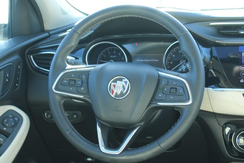 Buick Encore GX Vehicle Full-screen Gallery Image 14