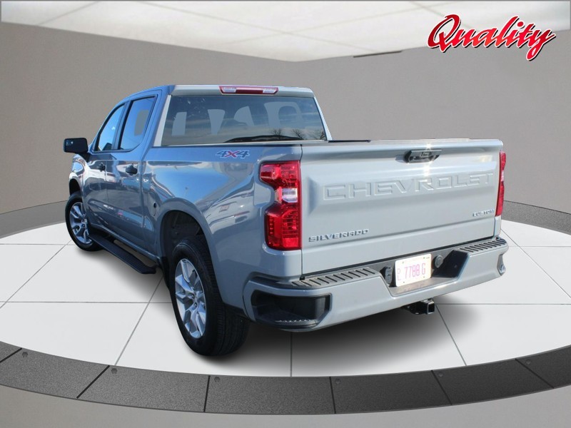 Chevrolet Silverado 1500 Vehicle Image 05