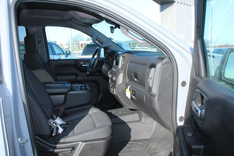 Chevrolet Silverado 1500 Vehicle Image 11