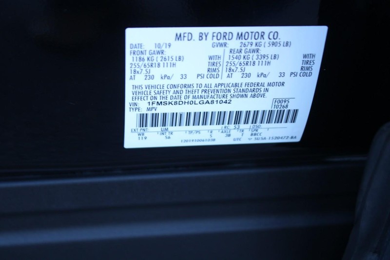 Ford Explorer Vehicle Image 17