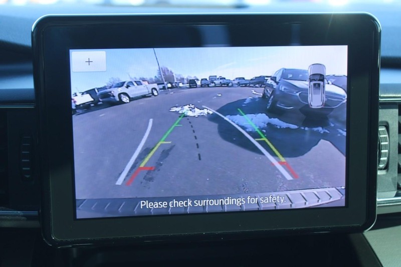 Ford Explorer Vehicle Image 20