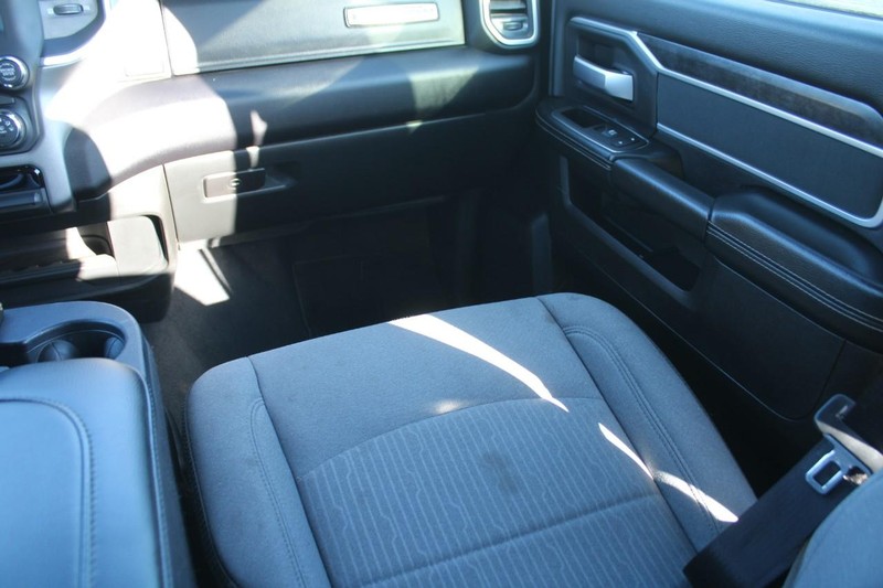 Ram 2500 Vehicle Image 16