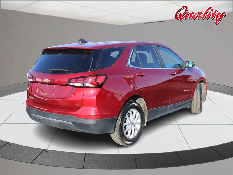 Chevrolet Equinox Vehicle Full-screen Gallery Image 03