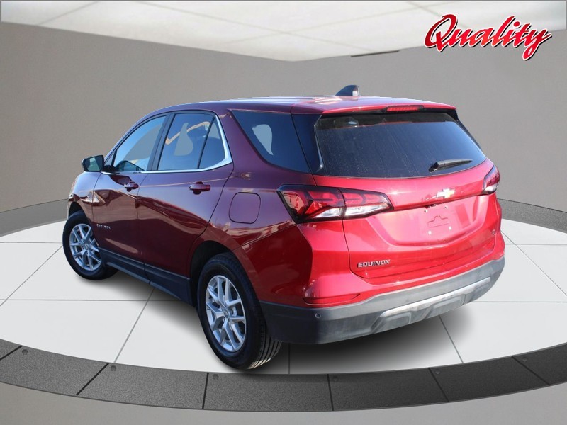 Chevrolet Equinox Vehicle Full-screen Gallery Image 05