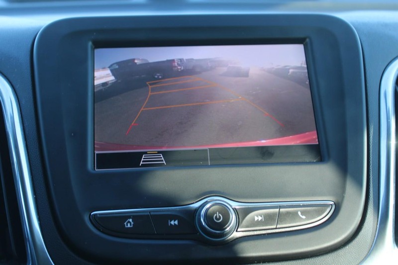 Chevrolet Equinox Vehicle Full-screen Gallery Image 20