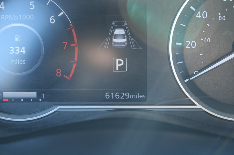 Nissan Versa Vehicle Image 18