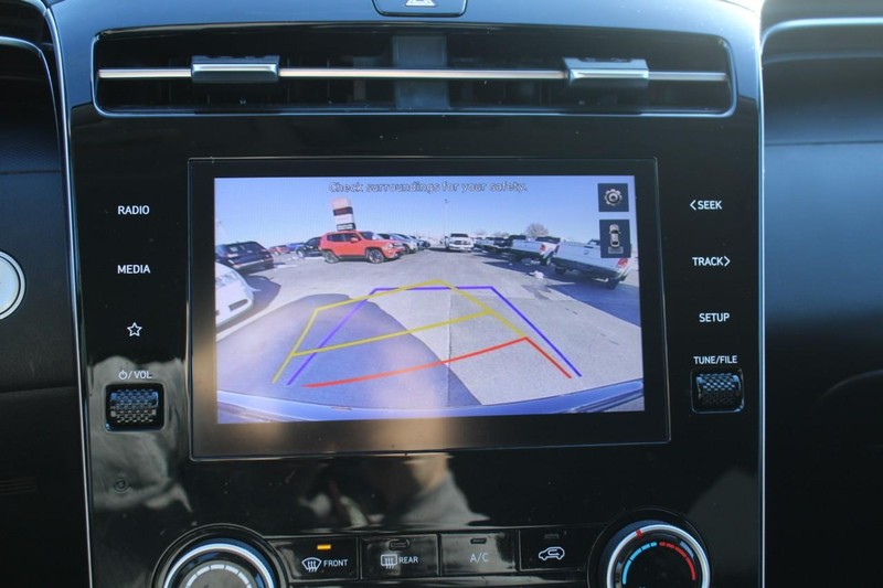 Hyundai Tucson Vehicle Image 20