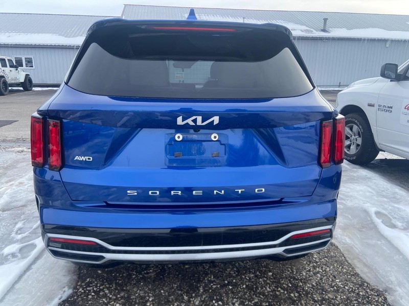 Kia Sorento Vehicle Image 04