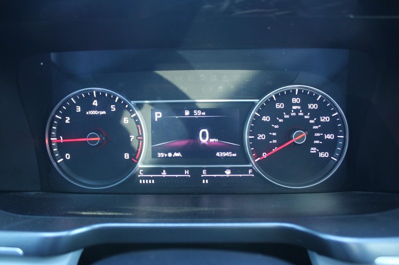 Kia Sorento Vehicle Image 18