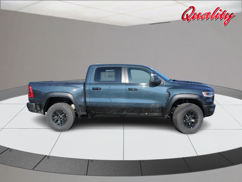 Ram 1500 Vehicle Image 02