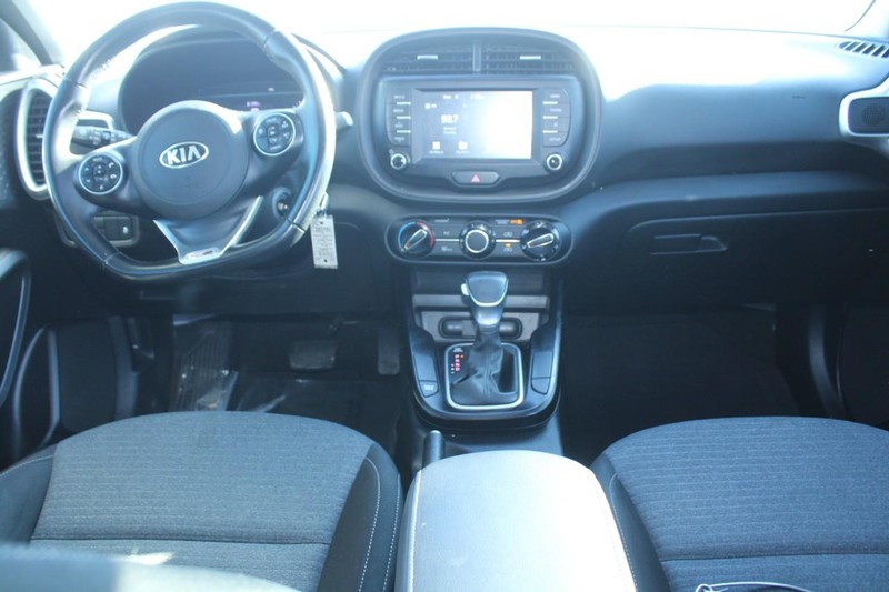 Kia Soul Vehicle Image 13