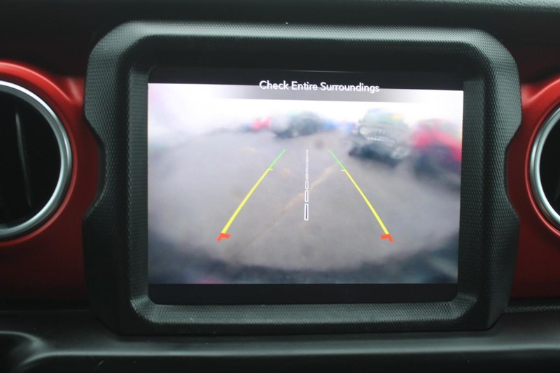 Jeep Wrangler Unlimited Vehicle Image 21