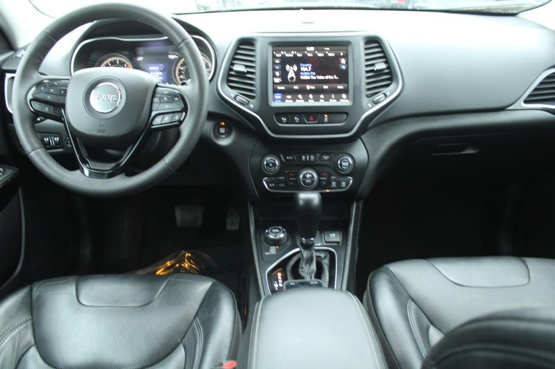 Jeep Cherokee Vehicle Image 13