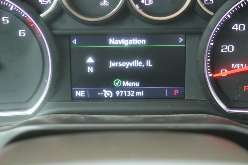 Chevrolet Silverado 1500 Vehicle Full-screen Gallery Image 19