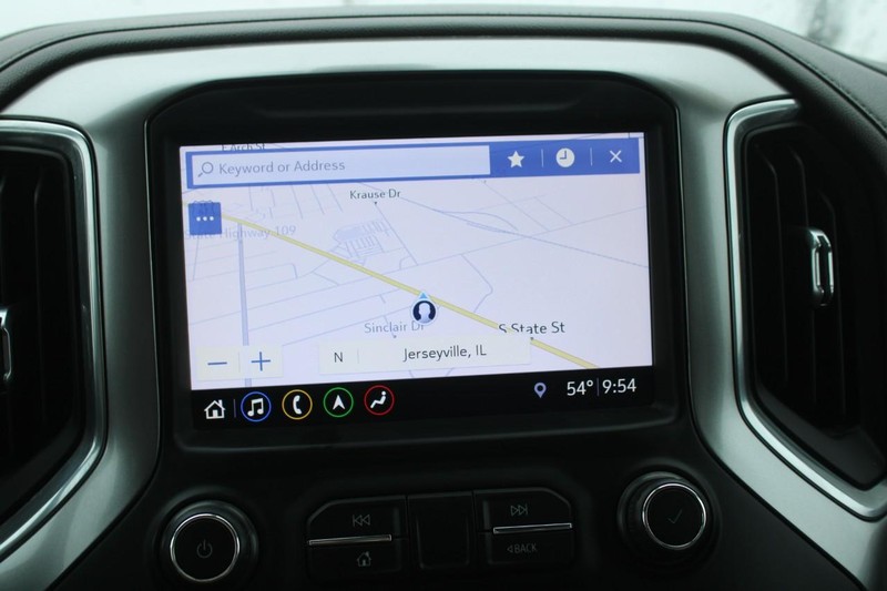 Chevrolet Silverado 1500 Vehicle Full-screen Gallery Image 20