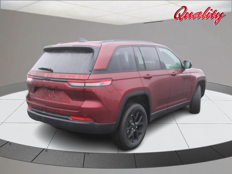 Jeep Grand Cherokee Vehicle Image 03