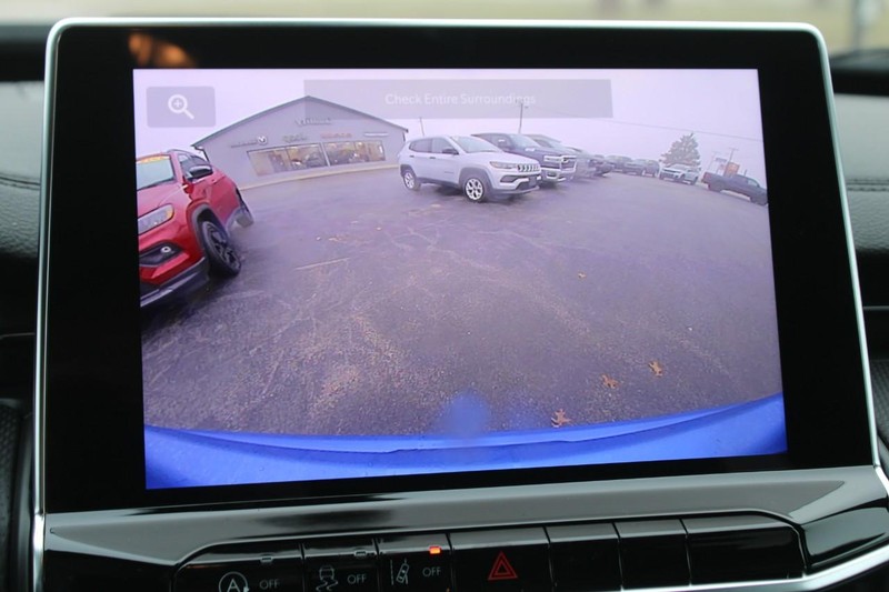 Jeep Compass Vehicle Image 09