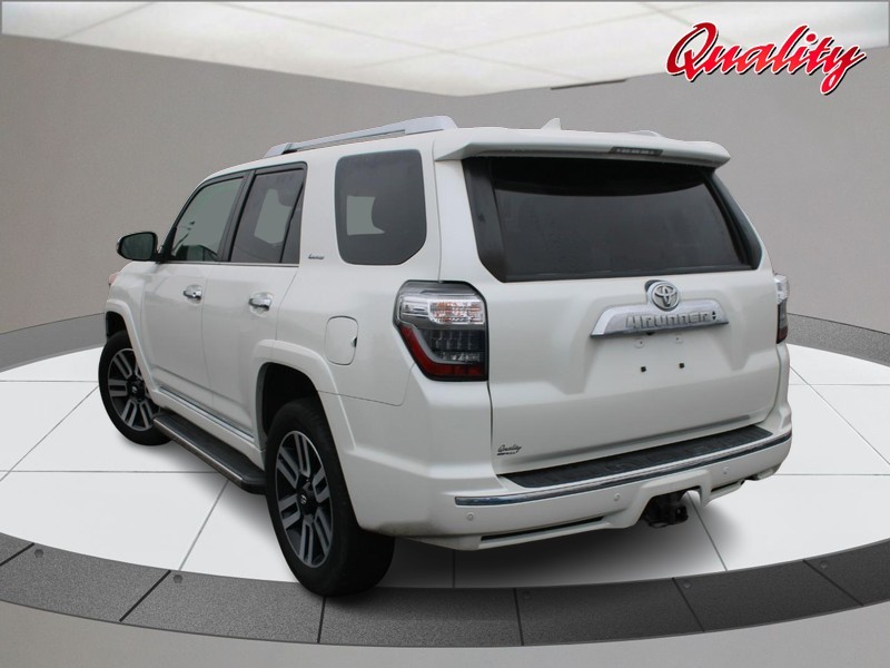 Toyota 4Runner Vehicle Image 05