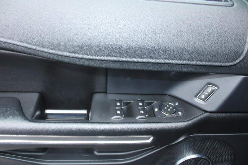 Ford Expedition Vehicle Image 09