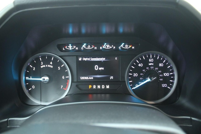 Ford Expedition Vehicle Image 18