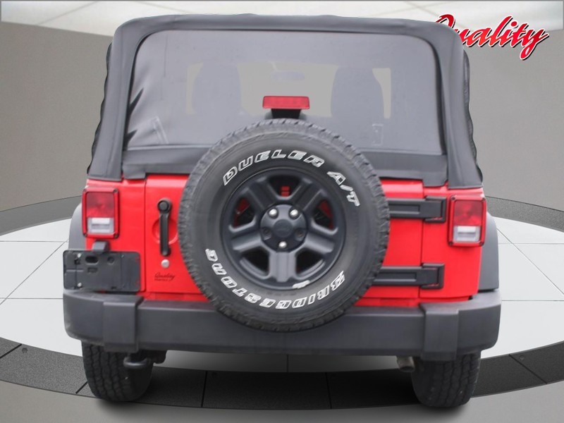Jeep Wrangler Vehicle Image 04