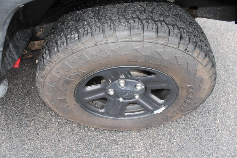 Jeep Wrangler Vehicle Image 06