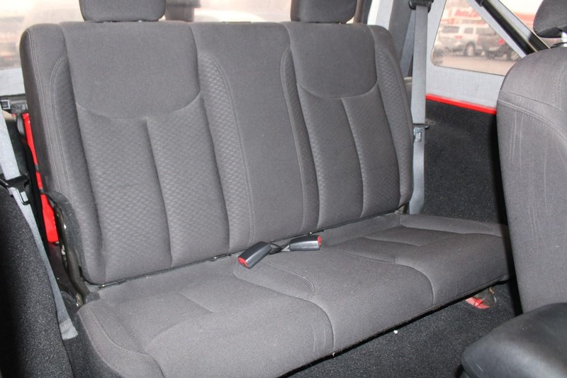 Jeep Wrangler Vehicle Image 12