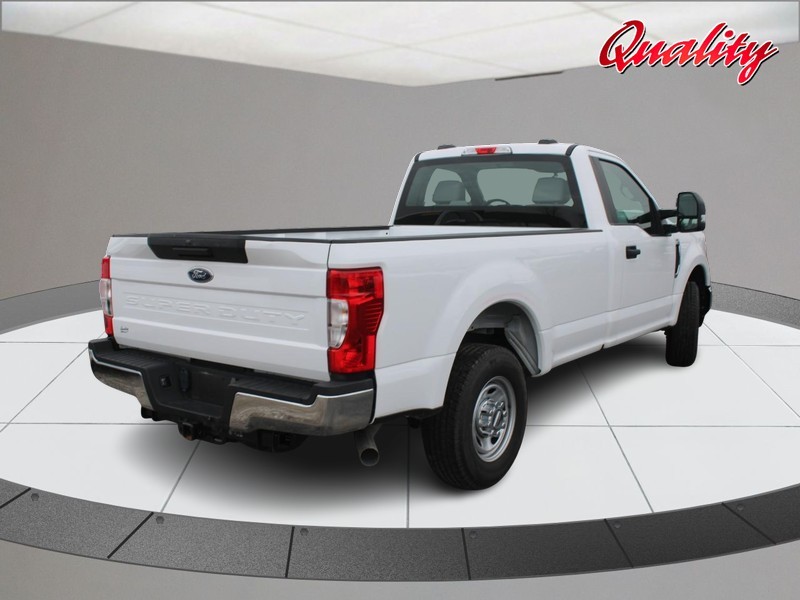 Ford Super Duty F-250 SRW Vehicle Image 03