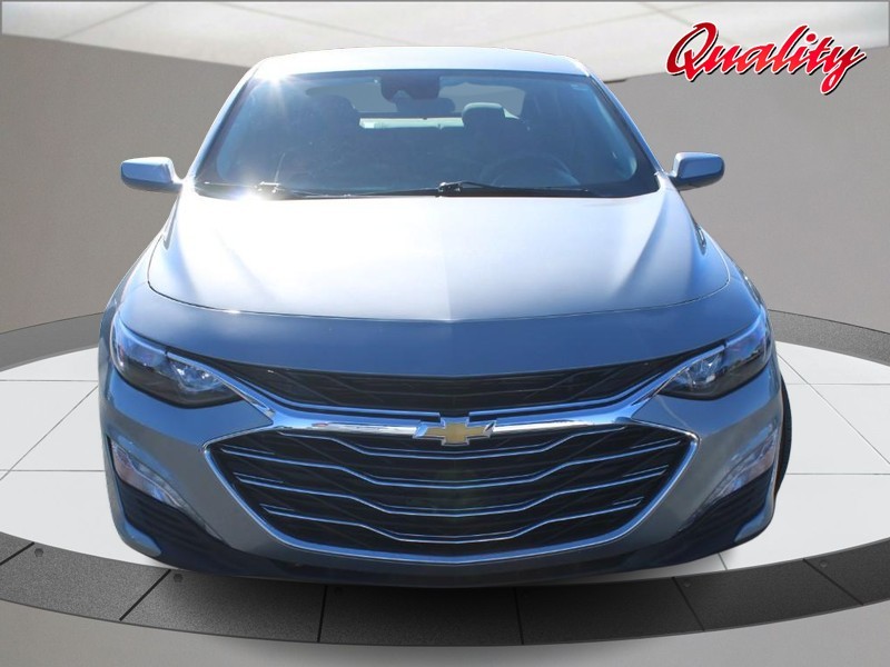 Chevrolet Malibu Vehicle Full-screen Gallery Image 10