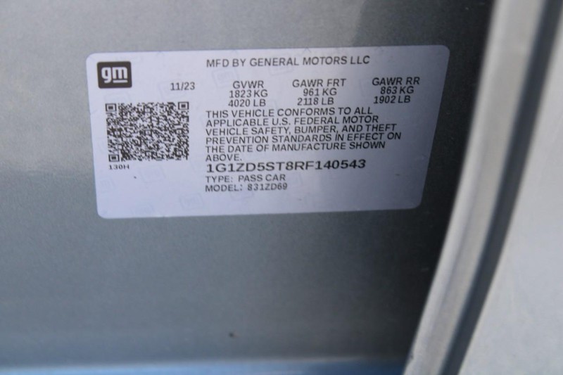 Chevrolet Malibu Vehicle Full-screen Gallery Image 17